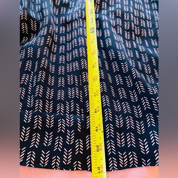 Ann Taylor LOFT Women's Size 8 Black With Pattern Lined Flowy Ruffle Skirt - Picture 6 of 8